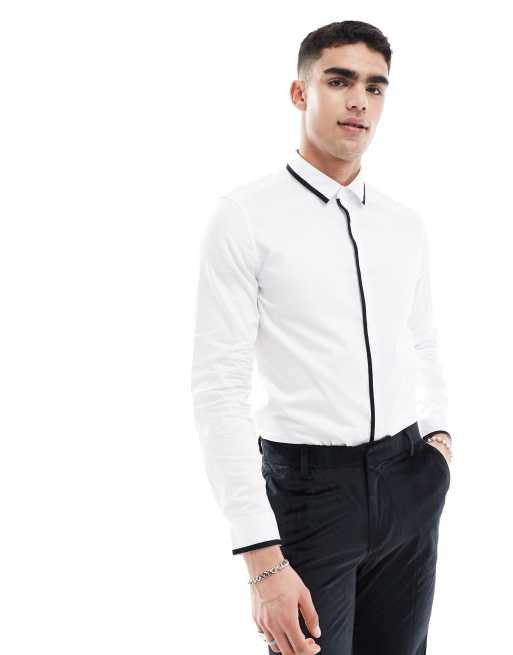 ASOS DESIGN – Biała dopasowana koszula z granatowymi wstawkami 
