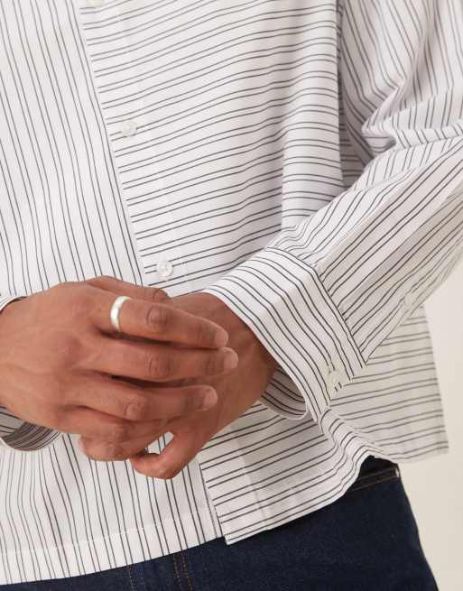 ASOS DESIGN – Biała koszula w paski o pudełkowym kroju oversize z łączonych elementów, 5 z 5