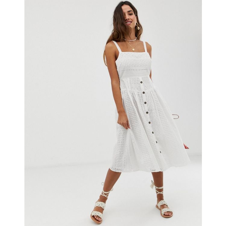 ASOS DESIGN – Biała letnia sukienka midi z guzikami z przodu i haftem  angielskim | ASOS