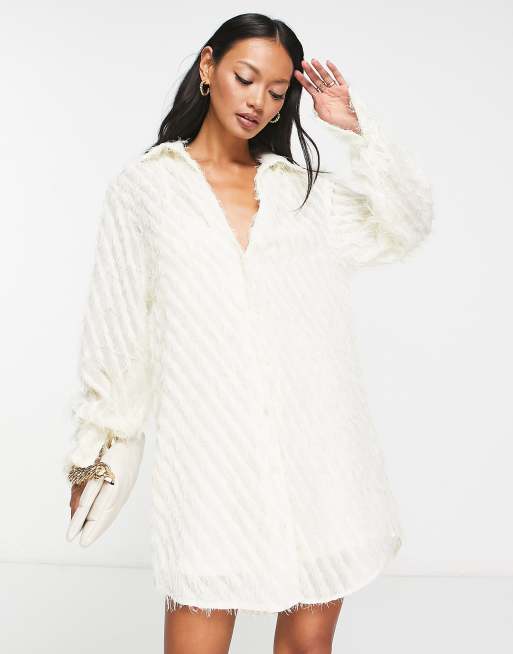 ASOS DESIGN – Biała luźna sukienka koszulowa mini z fakturowanego, puszystego materiału
