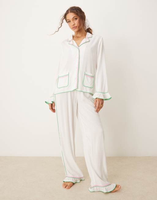ASOS DESIGN – Biała piżama z wykończeniem w zygzaki: koszula i spodnie