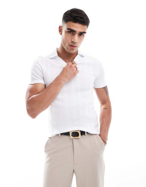 ASOS DESIGN – Biała prążkowana koszulka polo o kroju podkreślającym sylwetkę