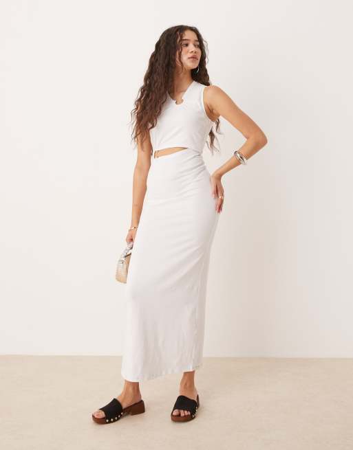 ASOS DESIGN – Biała sukienka midi bez rękawów z wycięciami i pierścieniami