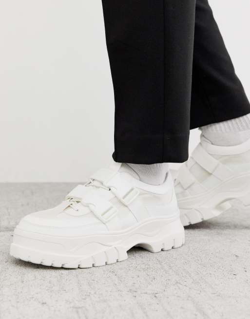 ASOS DESIGN – białe buty sportowe z grubą podeszwą i paskami