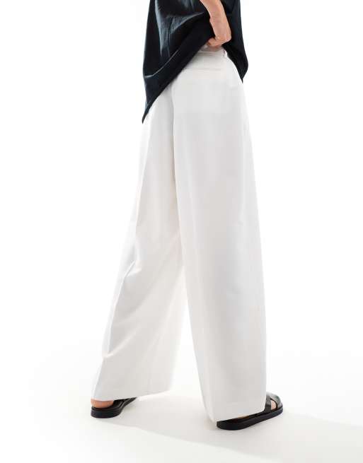 ASOS DESIGN – Białe eleganckie spodnie z bardzo szerokimi nogawkami, 3 z 5