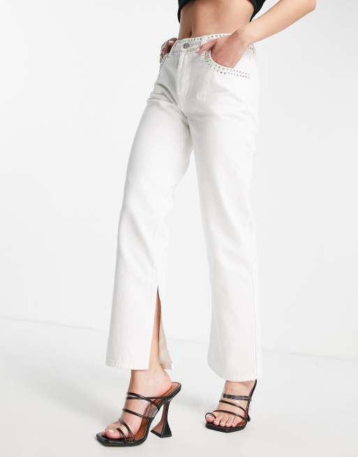 ASOS DESIGN – Białe jeansy z prostymi nogawkami, średnim stanem i dżetami, 3 z 4