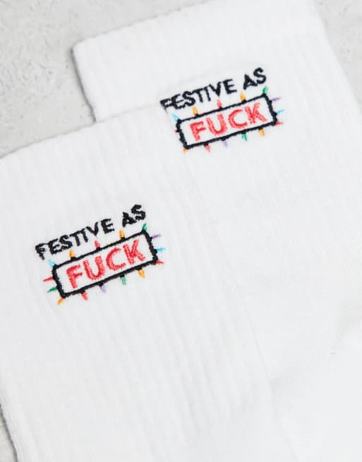 ASOS DESIGN – Białe skarpetki ze świątecznym haftowanym napisem, 2 z 3