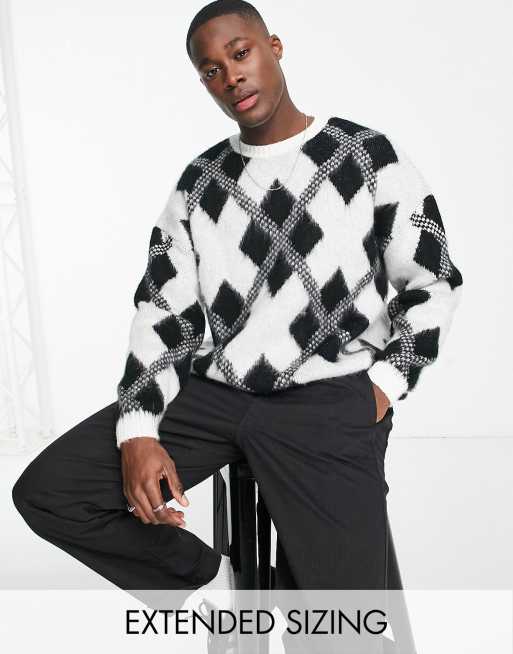 ASOS DESIGN – Biało-czarny sweter z puszystej dzianiny we wzór w romby