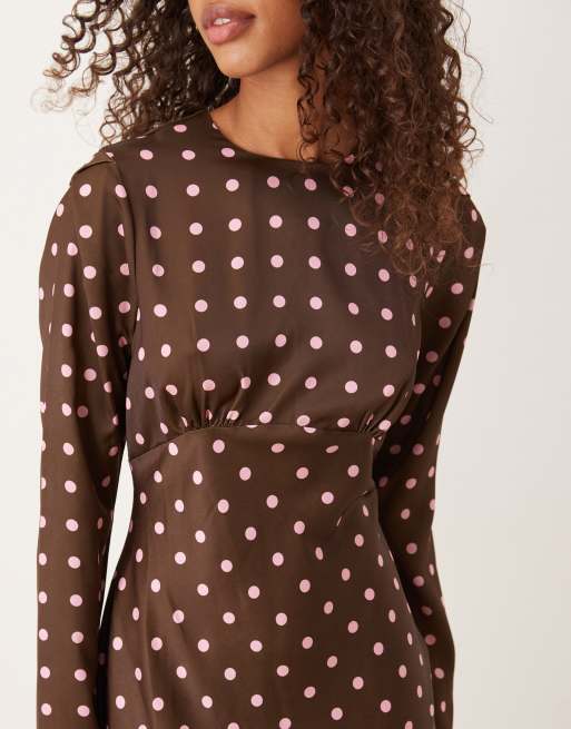ASOS DESIGN bias bust detail maxi dress in spot print, 3 of 4