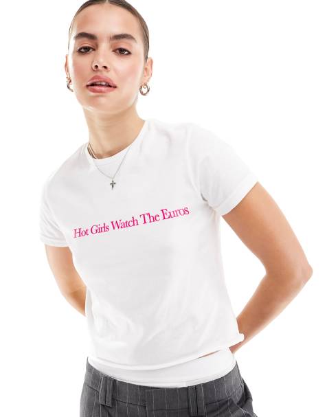 ASOS DESIGN – Biały krótki i obcisły T-shirt z piłkarskim napisem Euros - view 1