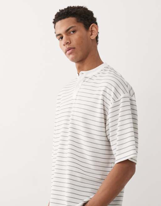 ASOS DESIGN – Biały T-shirt henley o pudełkowym kroju oversize w paski , 4 z 5