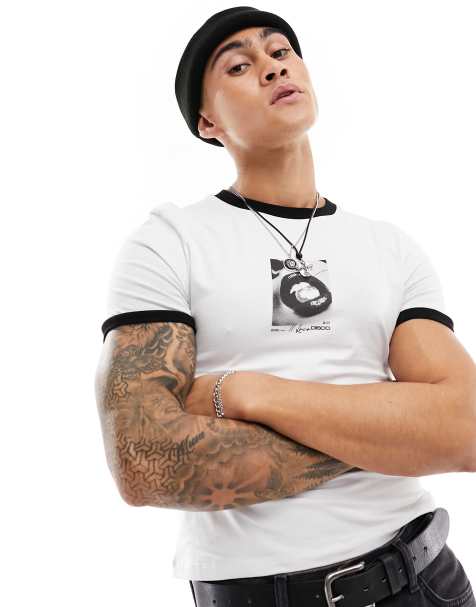 ASOS DESIGN – Biały T-shirt o kroju podkreślającym sylwetkę z nadrukiem ust na piersi i lamówką - view 1