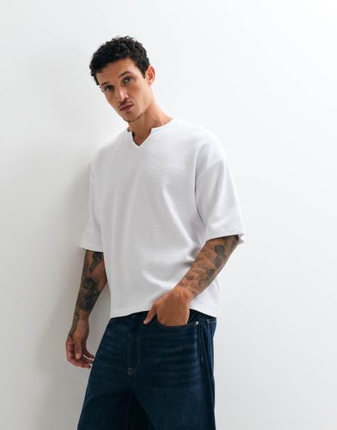 ASOS DESIGN – Biały T-shirt o pudełkowym kroju oversize i waflowej fakturze z wycięciem w dekolcie - view 1