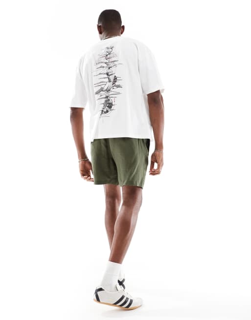 ASOS DESIGN – Biały T-shirt oversize o pudełkowym kroju z nadrukiem, 4 z 4
