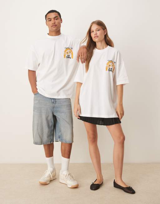 ASOS DESIGN – Biały T-shirt oversize unisex z pomarańczowym motywem Smiley