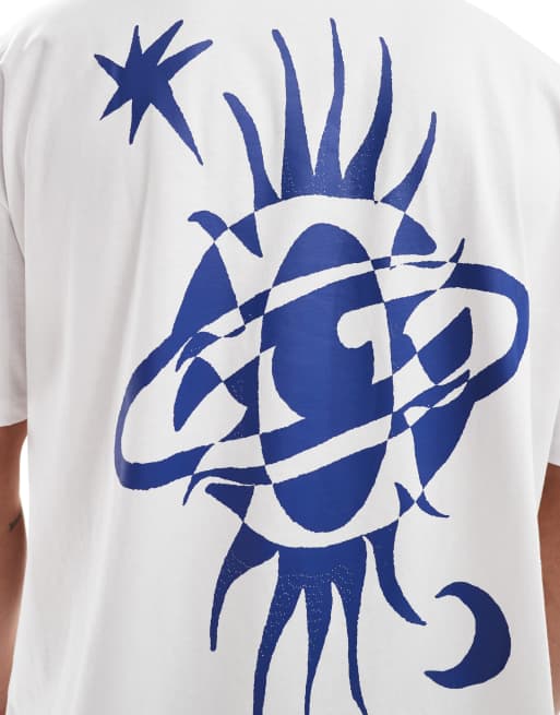 ASOS DESIGN – Biały T-shirt oversize z astrologicznym nadrukiem na plecach, 2 z 4