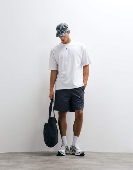 ASOS DESIGN – Biały T-shirt oversize z grafiką, 4 z 5