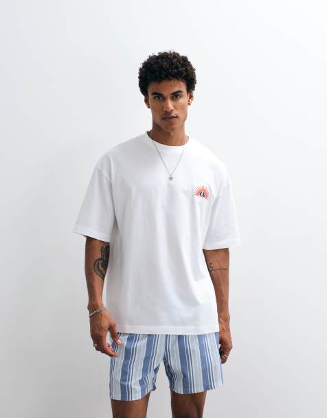 ASOS DESIGN – Biały T-shirt oversize z letnim haftem na piersi - view 1