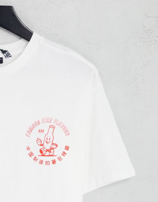 ASOS DESIGN – Biały T-shirt oversize z licencjonowanym nadrukiem sosu Sriracha, 2 z 4
