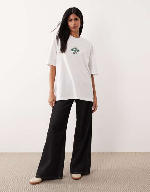 ASOS DESIGN – Biały T-shirt oversize z nadrukiem i napisem „Wicked”, 2 z 4