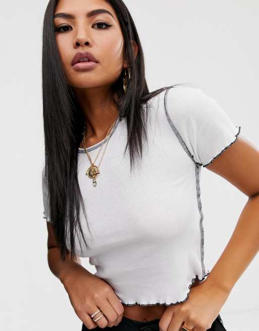 ASOS DESIGN - Biały T-shirt z krótkim rękawem o krótszym fasonie ze szwami w kontrastowym kolorze