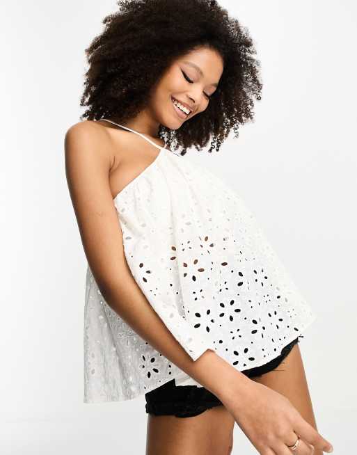 ASOS DESIGN – Biały trapezowy letni top z dekoltem typu halter i angielskim haftem