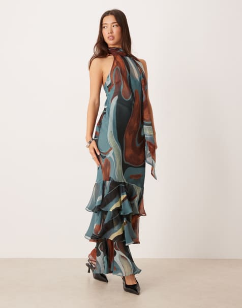 ASOS DESIGN – Blå, abstrakt mönstrad maxiklänning i chiffong med halterneck och scarfdetalj - view 1