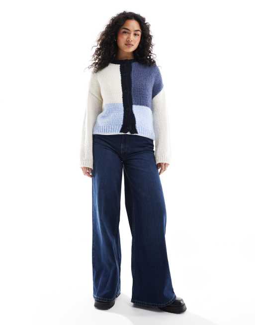 ASOS DESIGN – Blå, blockfärgad, stickad kofta med rund halsringning, 3 av 4