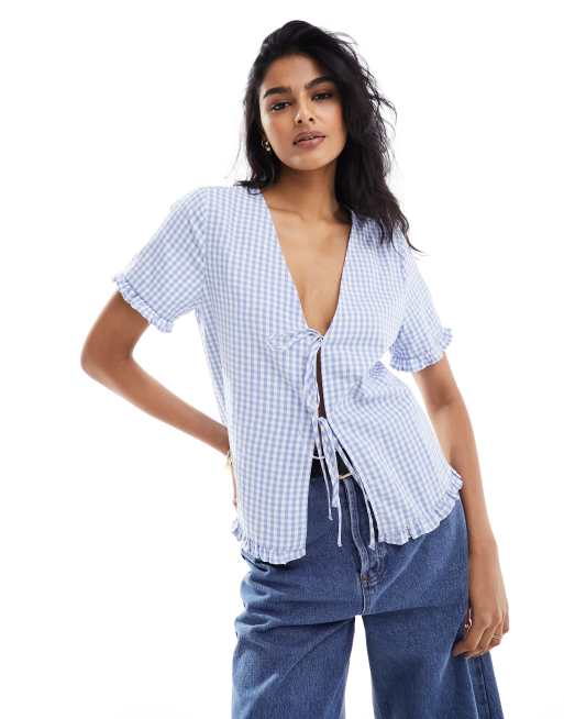 ASOS DESIGN - Blå bluse med bindebånd foran og gingham-tern