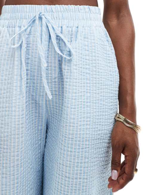ASOS DESIGN - Blå bukser med bindetalje, vide ben og hvide striber i bæk-og-bølge-stof, 5 af 5