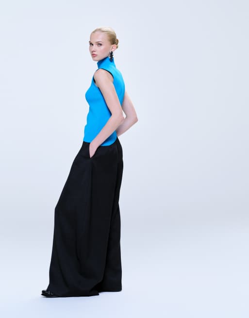 ASOS DESIGN – Blå, finstickad topp med hög krage och asymmetrisk fåll, 3 av 4