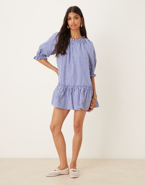 ASOS DESIGN – Blå, ginghamrutig, smockad klänning med peplumfåll - view 1