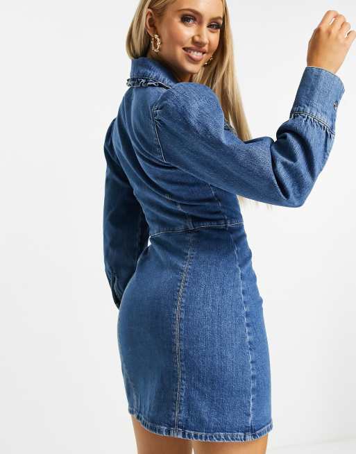 ASOS DESIGN – Blå ljustvättad kort jeansklänning i minimodell med volangkrage, 2 av 4