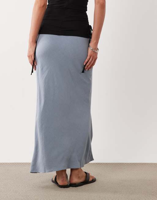 ASOS DESIGN - Blå midaxinederdel i skråtskåret høragtigt stof, 4 af 5