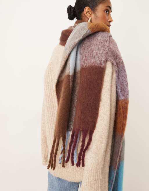 ASOS DESIGN – Blå och brun, vävd halsduk med rutigt mönster och tofsar, 3 av 3