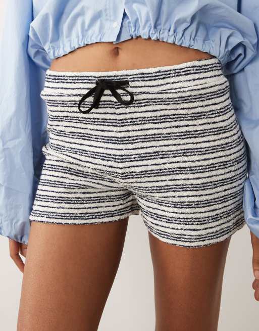 ASOS DESIGN – Blå och gräddvita, stickade jersey-shorts med randig design , 4 av 5