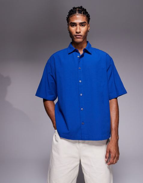 ASOS DESIGN - Blå og oversized skjorte med firkantet pasform og broderi på ryggen - view 1