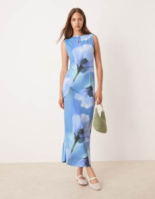 ASOS DESIGN - Blå ærmeløs maxikjole med høj hals og print - view 1