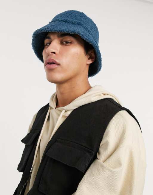 ASOS DESIGN – Blågrön fiskarhatt i teddymaterial