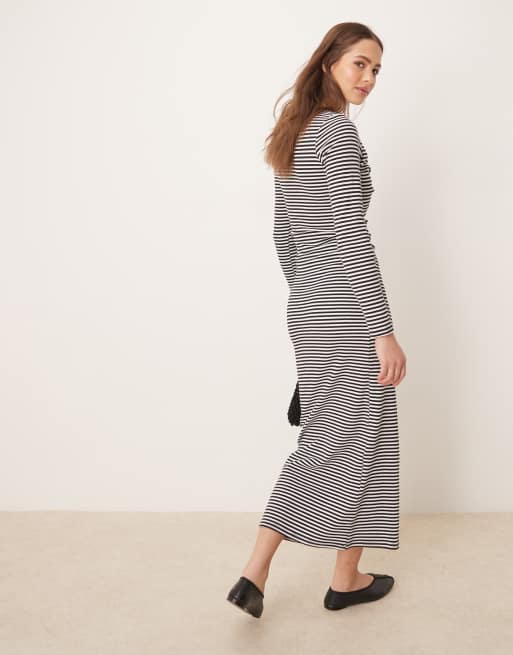 ASOS DESIGN – Blårandig midiklänning med långa ärmar och snurrad knut vid bysten, 4 av 4