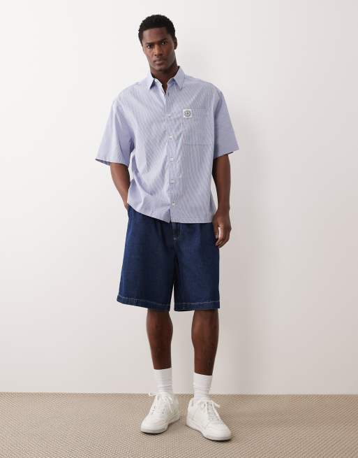 ASOS DESIGN – Blårandig skjorta i oversized fit med märke på bröstet, 2 av 5