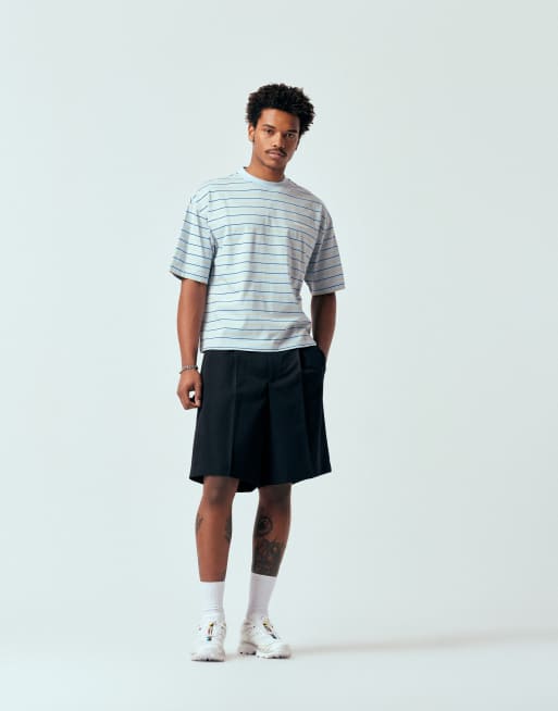 ASOS DESIGN – Blårandig t-shirt i oversize med boxig passform och sportigt tryck, 2 av 5