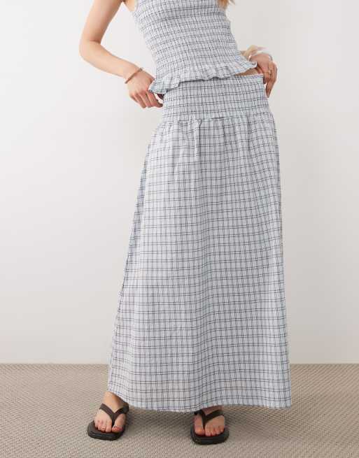 ASOS DESIGN - Blåternet maxinederdel med rynket talje og tern - Del af sæt, 3 af 4