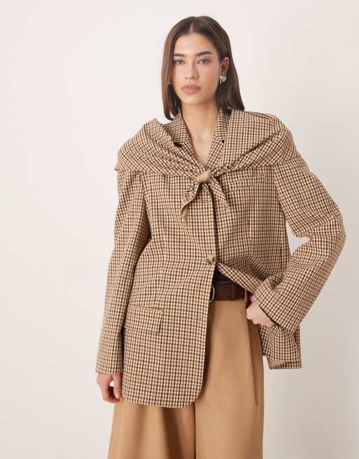 ASOS DESIGN - Blazer a quadri con dettaglio stile foulard
