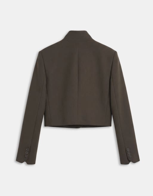 ASOS DESIGN blazer corto squadrato con collo alto effetto lana in khaki, 8 di 9