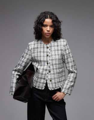 ASOS DESIGN - Blazer court boutonné en tissu bouclé-Neutre