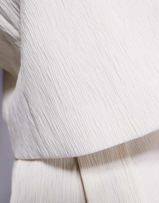 ASOS DESIGN - Blazer d'ensemble court et texturé - Crème, 3 de 4