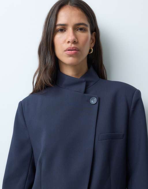 ASOS DESIGN blazer met hoge hals en overslag aan de voorkant in navy, 3 van 4