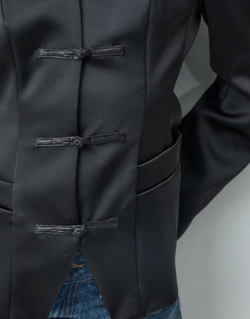 ASOS DESIGN blazer met mandarijnkraag, geaccentueerde taille, satijn, zwart, 4 van 5