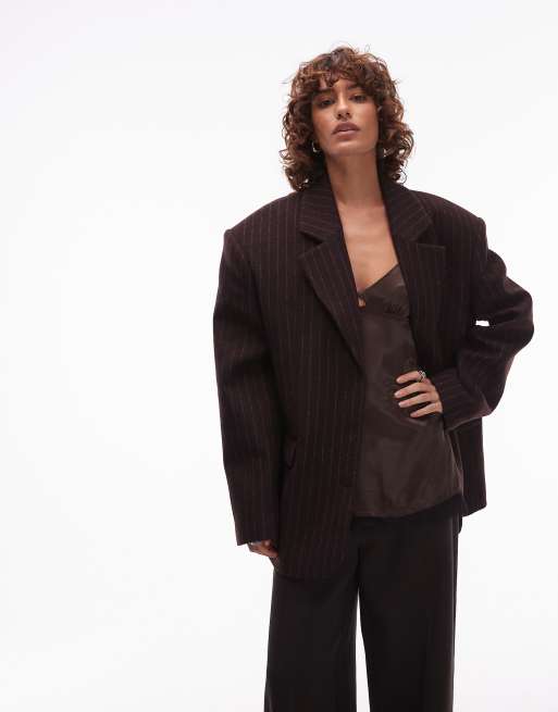 ASOS DESIGN - Blazer oversize élégant à épaulettes en laine mélangée - Chocolat à fines rayures, 3 de 4